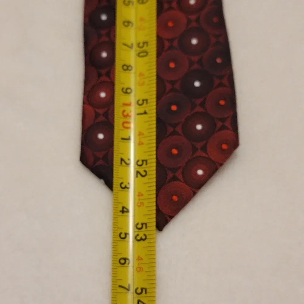 Van Heusen Necktie Mens OS Burgundy Red Geometric Circle‎ Pattern Polyester